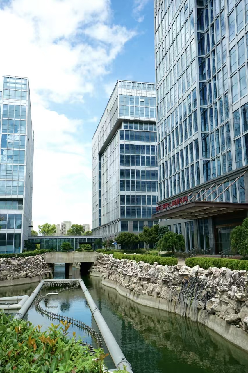 ABUIABACGAAgr6aiywYovKHEiwIw1QY4gAo